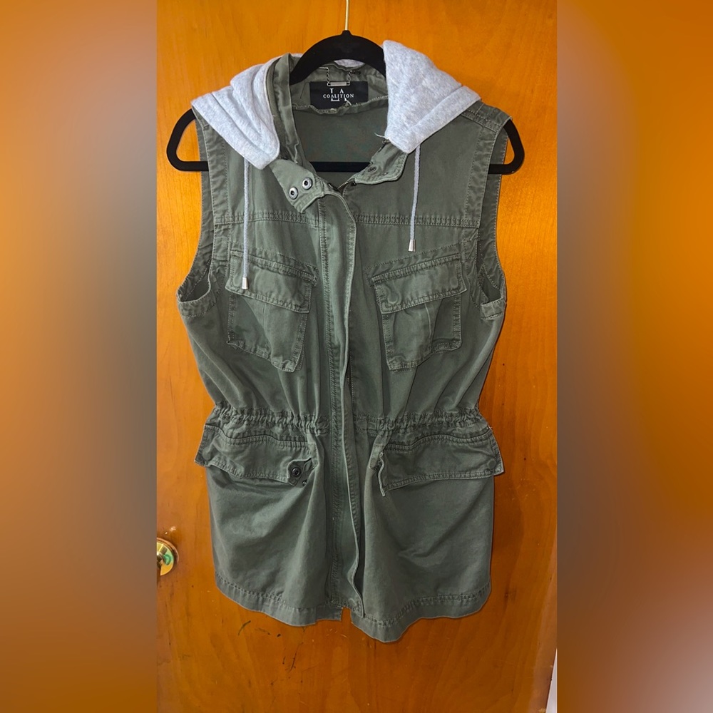 LA Coalition olive green jacket with removable hood